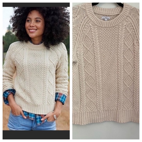 L.L. Bean Sweaters - LL Bean signature cream cable knit sweater Cotton